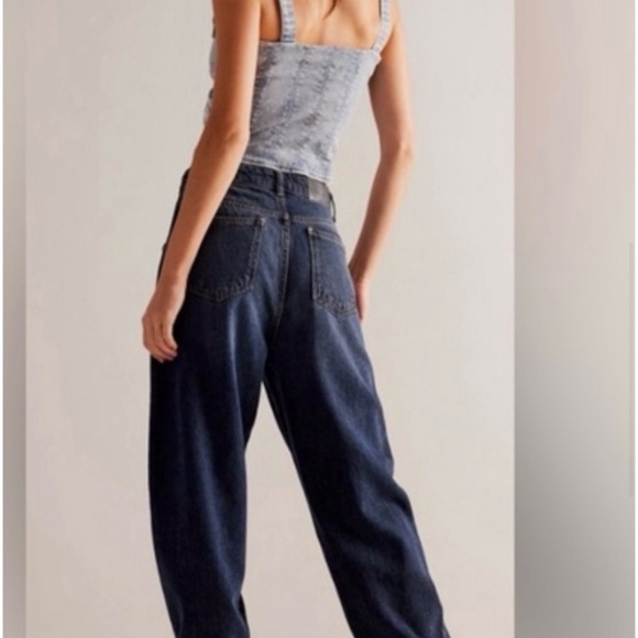 Free People “ We The Free” Augusta High Rise Slim Barrel Jeans size 28 - Picture 9 of 11